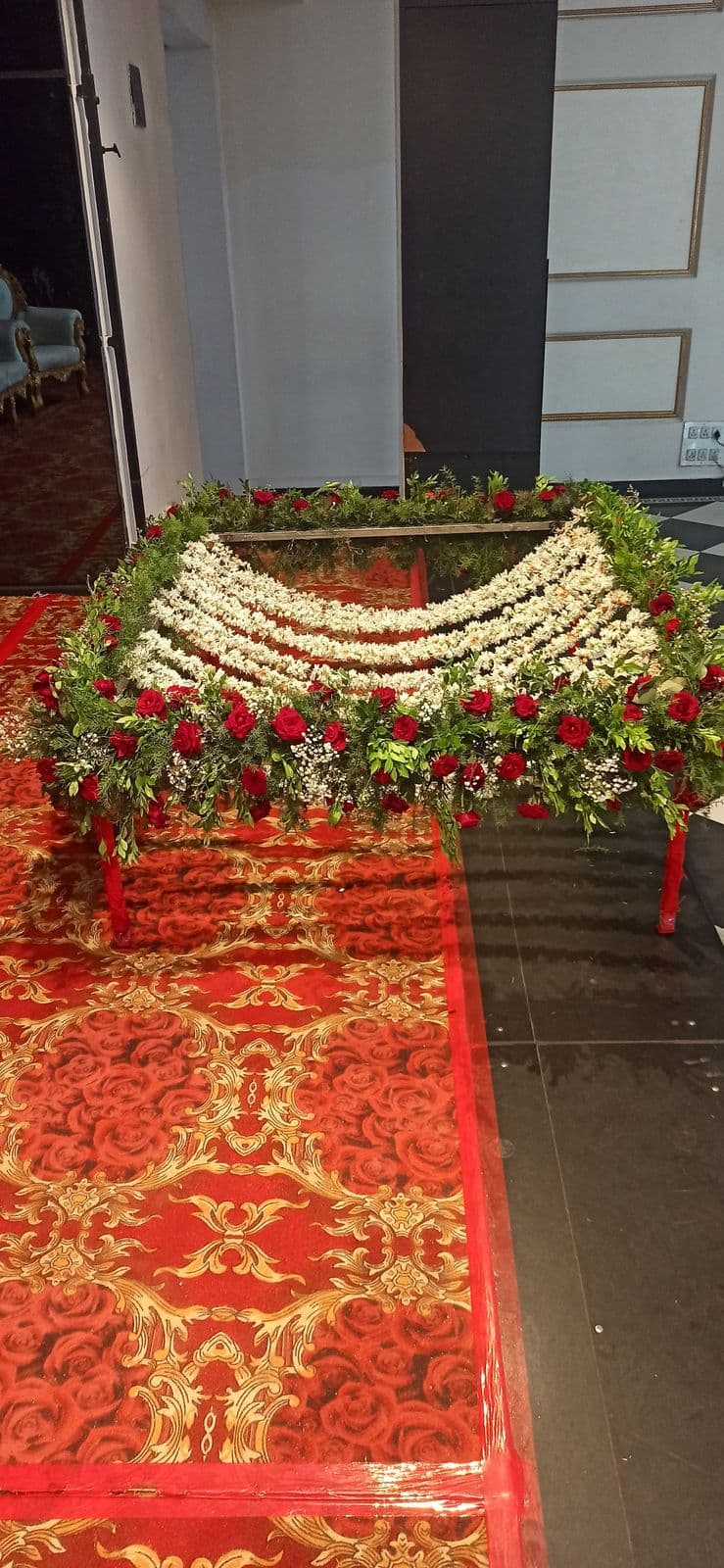 Flower chadar with jasmine strings for a bridal walkway